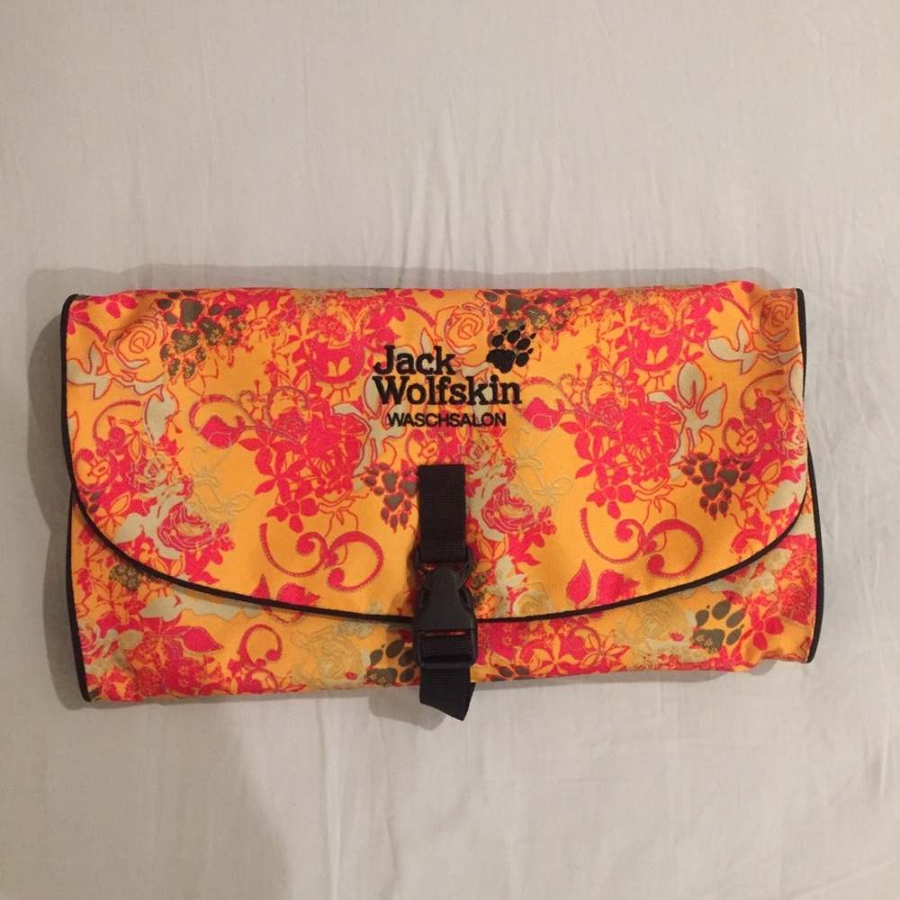 Jack Wolfskin  Hanging Toiletry Bag
